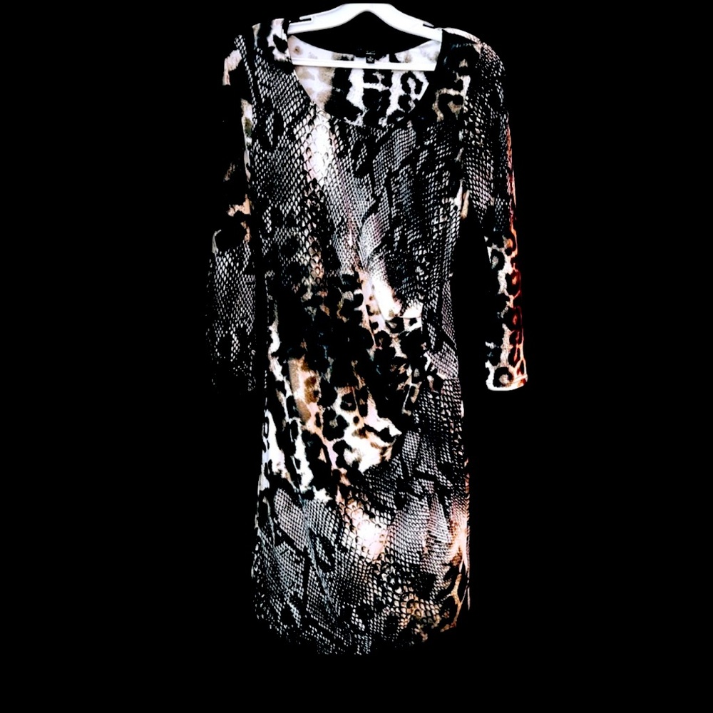 Woman coctail / night out dress